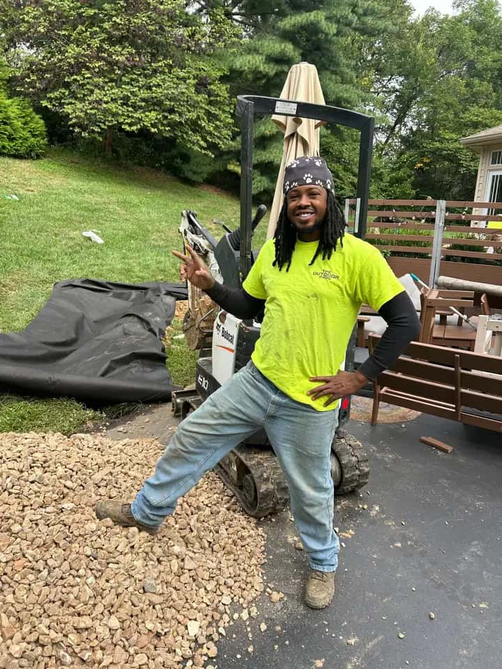Frank Phillips, Laborer