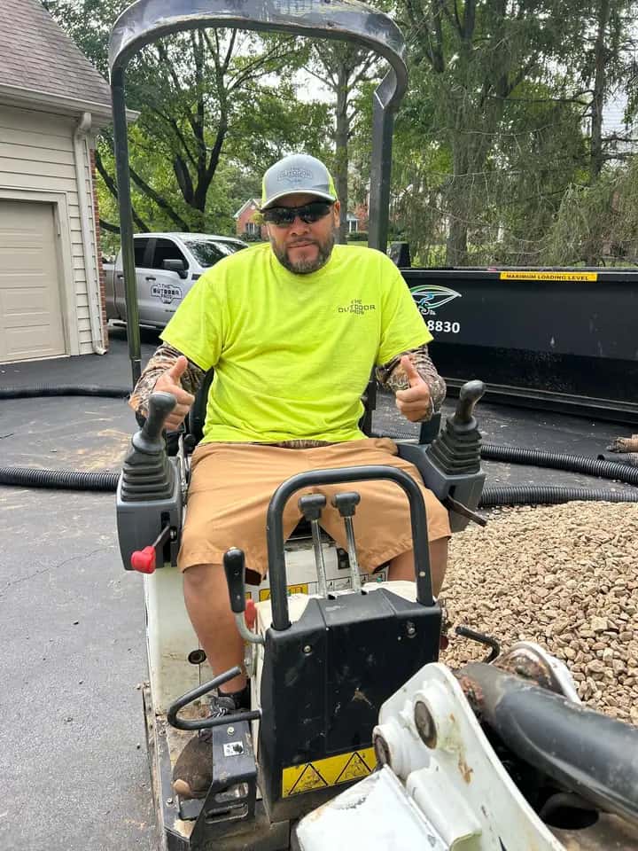 Jorge Arango, Technician